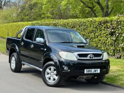 Begagnad Toyota HiLux 171 HK (125 kW) 2010 Svart Pickup