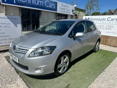 Used Toyota Auris SR 2010 Silver Hatchback