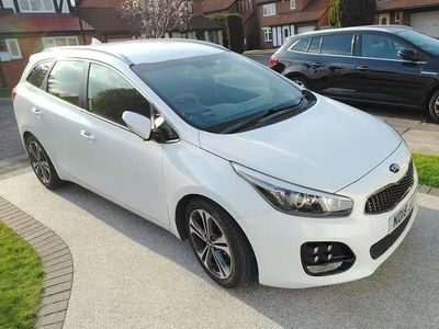 Used Kia Ceed Sportswagon GT-Line 118 HP (86 kW) 2018 White Estate