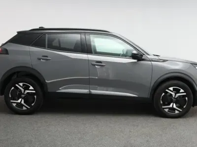 Używany Peugeot 2008 GT 143 KM (105 kW) 2025 Szary SUV