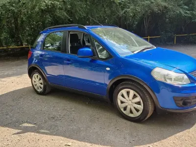 Used Suzuki SX4 SZ3 120 HP (88 kW) 2012 Blue Hatchback