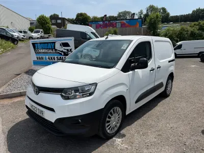 Used Toyota Proace 120 HP (88 kW) 2022 White MPV