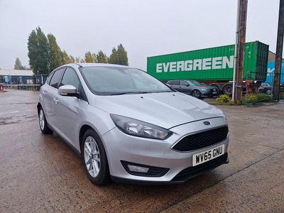 Silver Used 2015 Ford Focus Zetec Hatchback | £2,695 (Expensive)