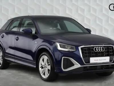 Usado Audi Q2 S-Line 108 CV (79 kW) 2022 Azul SUV
