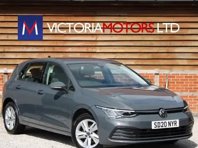 Used VW Golf VIII Life 128 HP (94 kW) 2020 Hatchback
