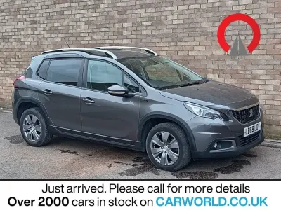 Used Peugeot 2008 Signature Sky 110 HP (80 kW) 2019 Grey SUV