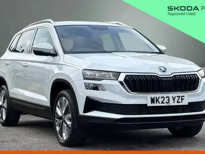 Gebraucht Skoda Karoq SE L 150 PS (110 kW) 2023 Weiß SUV