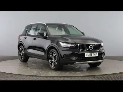 Used Volvo XC40 Inscription 211 HP (155 kW) 2022 Black SUV