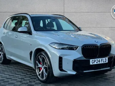 Używany BMW X5 M Sport 482 KM (354 kW) 2024 Szary SUV