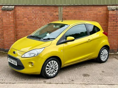 Used Ford Ka Zetec 69 HP (50 kW) 2014 Yellow Hatchback
