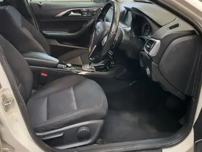 Used Infiniti Q30 170 HP (125 kW) 2018 White Hatchback