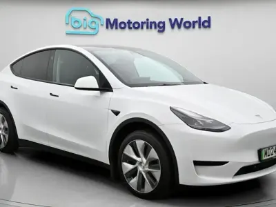 Used Tesla Model Y Standard Range 219 kW (299 HP) 2024 White SUV