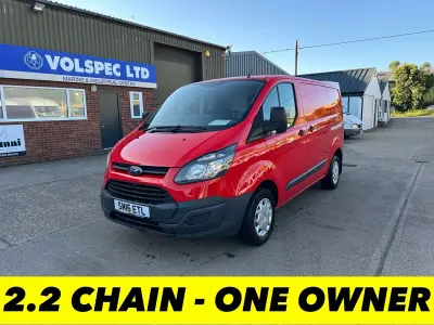 Used Ford Transit Custom 100 HP (73 kW) 2016 Red Van