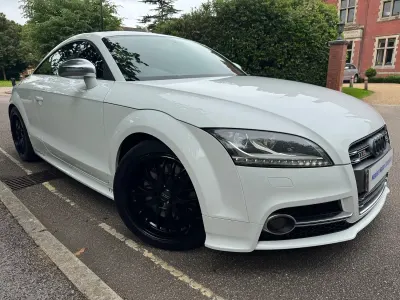 Used Audi TTS Performance 272 HP (200 kW) 2011 White Cabriolet