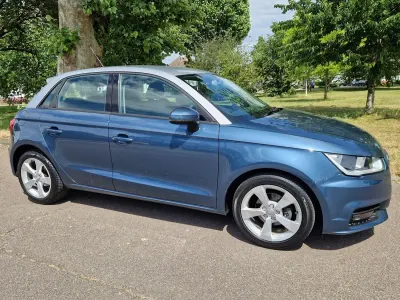 Used Audi A1 Sportback Sport 95 HP (69 kW) 2016 Blue Hatchback