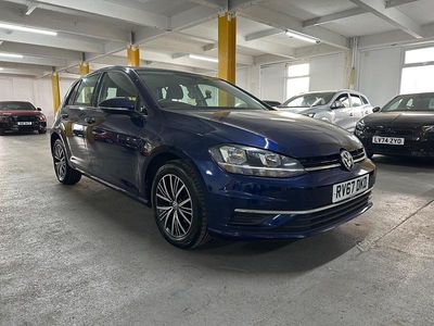 Used VW Golf VII SE 115 HP (84 kW) 2017 Blue Hatchback