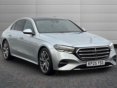 Begagnad Mercedes E200 Premium 204 HK (150 kW) 2025 Silver Sedan