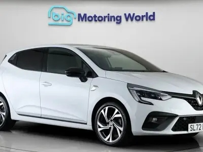 Used Renault Clio RS Line 145 HP (106 kW) 2022 White Hatchback