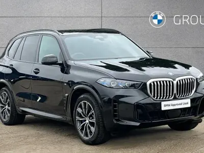Używany BMW X5 M Sport 482 KM (354 kW) 2025 Czarny SUV