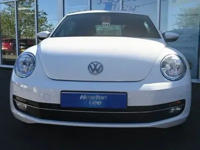 Usado VW Beetle Design 105 HP (77 kW) 2014 Branco Citadino