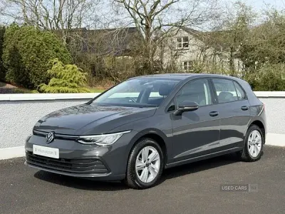 Used VW Golf VIII Life 130 HP (95 kW) 2024 Grey Hatchback