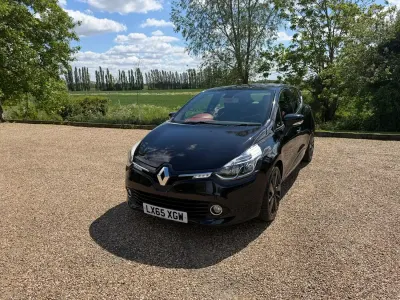 Used Renault Clio IV Dynamique 90 HP (66 kW) 2015 Black Hatchback