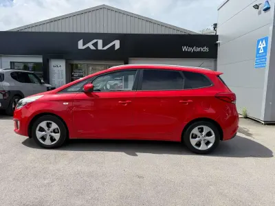 Used Kia Carens