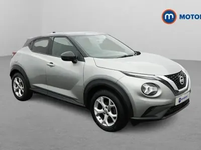 Used Nissan Juke N-Connecta 114 HP (83 kW) 2021 Silver SUV