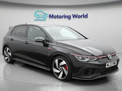 Używany VW Golf VIII GTI Clubsport 300 KM (220 kW) 2023 Czarny Hatchback