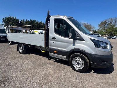 Używany Ford Transit 130 KM (95 kW) 2022 Srebrny Kabriolet