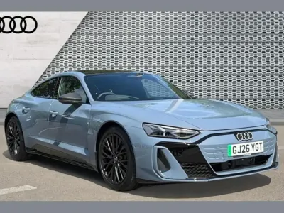 New Audi e-tron GT quattro Comfort 369 kW (503 HP) 2026 Grey Sedan