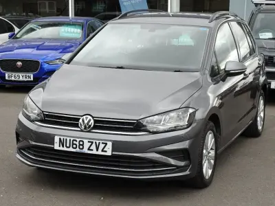 Used VW Golf VII SE 130 HP (95 kW) 2018