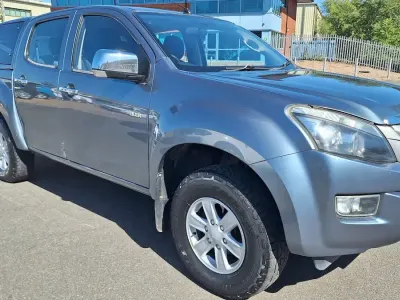 Used Isuzu D-Max