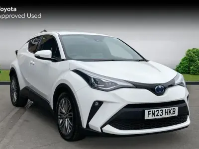 Used Toyota C-HR 122 HP (89 kW) 2023 White SUV