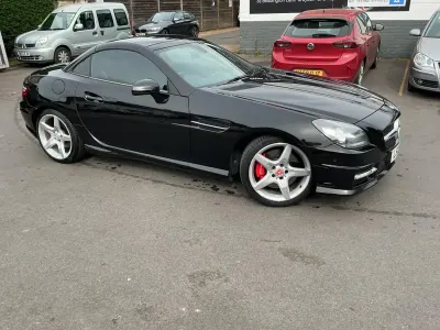 Begagnad Mercedes SLK200 AMG 2012 Svart Cab