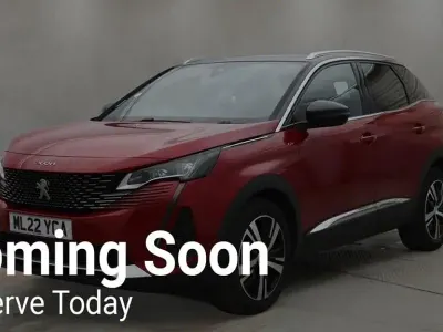 Używany Peugeot 3008 GT 130 KM (95 kW) 2022 Czerwony SUV