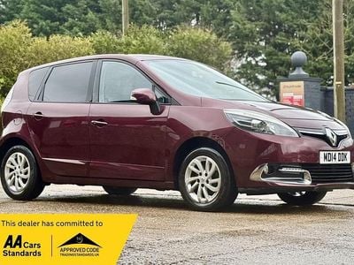 Used Renault Scénic III Dynamique 2014 Red MPV