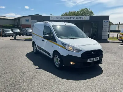 Used Ford Transit 100 HP (73 kW) 2019 White Van