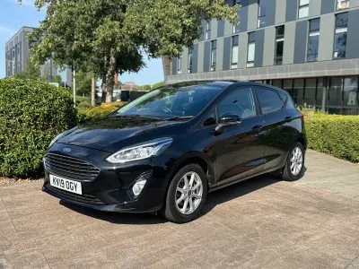 Used Ford Fiesta Zetec 83 HP (61 kW) 2019 Black Hatchback