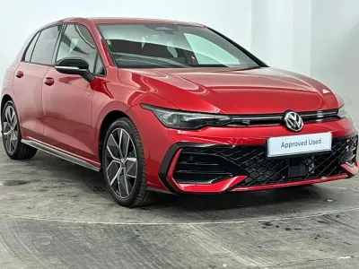 New VW Golf VIII Black Edition 147 HP (108 kW) 2026 Red Hatchback