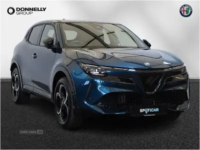 New Alfa Romeo Junior 136 HP (100 kW) 2026 Green SUV