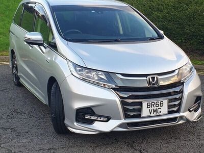 Used Honda Odyssey Hybrid 280 HP (205 kW) 2018 Silver MPV