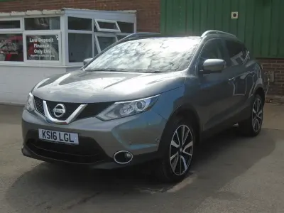 Used Nissan Qashqai Tekna 2016 Grey SUV