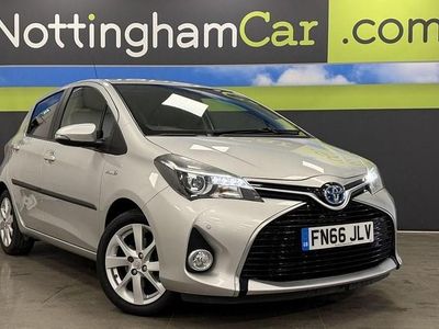 Second-hand Toyota Yaris Hybrid 2016