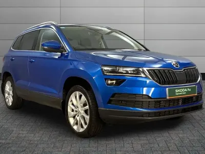Used Skoda Karoq SE L 150 HP (110 kW) 2019 Race blue metallic SUV