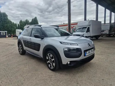 Used Citroën C4 Cactus Flair 2017 Silver Hatchback