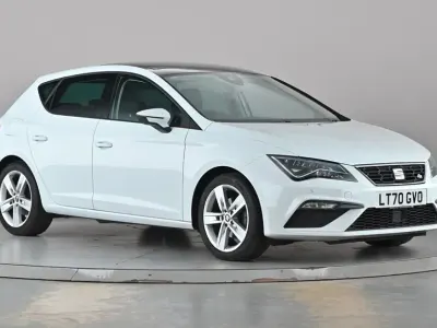 Begagnad Seat Leon FR 130 HK (95 kW) 2020 Vit Halvkombi