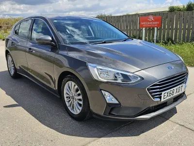 Used Ford Focus Titanium 125 HP (91 kW) 2018 Grey Hatchback