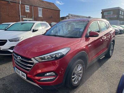 Red Used 2016 Hyundai Tucson SE SUV | £11,990 (Fair price)