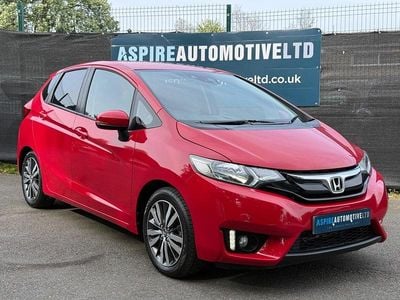 Second-hand Honda Jazz EX 102 CP (75 kW) 2017 Roșu Hatchback